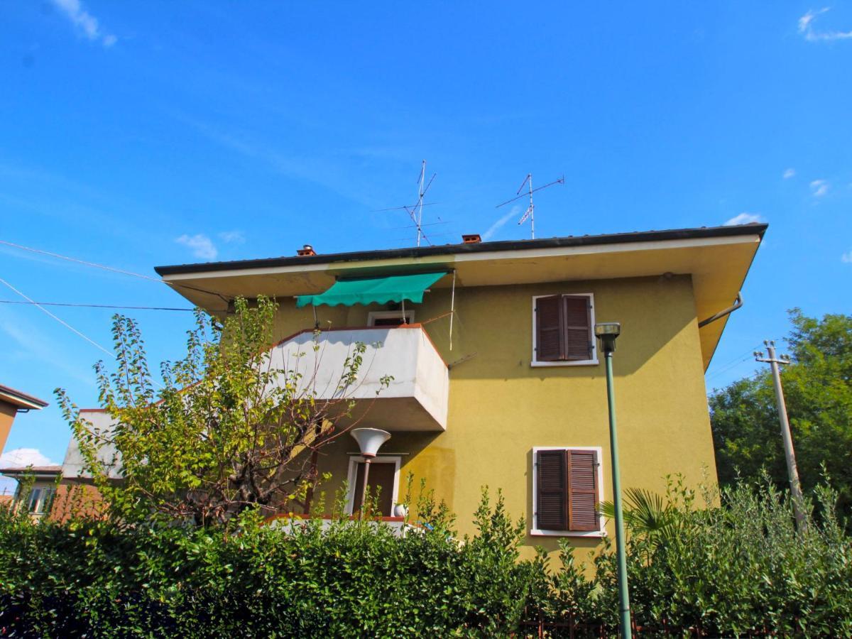 Locazione Turistica Lario *